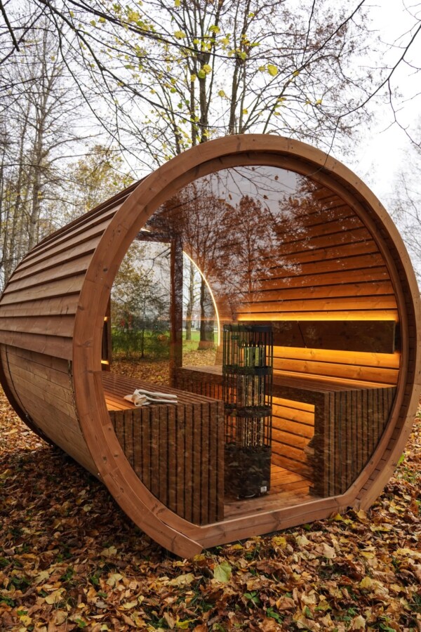 Sauna finlandese a botte in legno per giardino