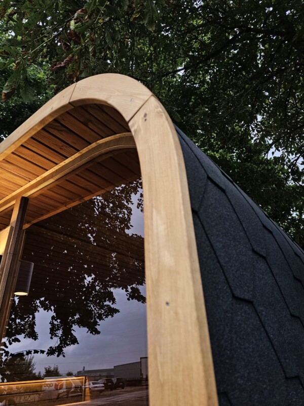 Sauna panoramica moderna Lux Cube con porta e pareti in vetro
