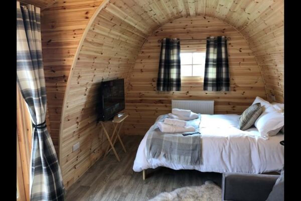 LUX MEGA POD isolato 3x4,80 m con ingresso centrale – fotografia 2